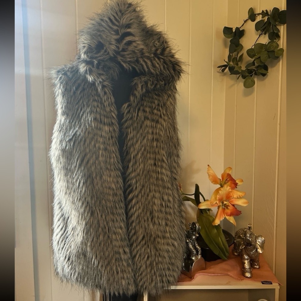 Michael kors fluffy faux large
